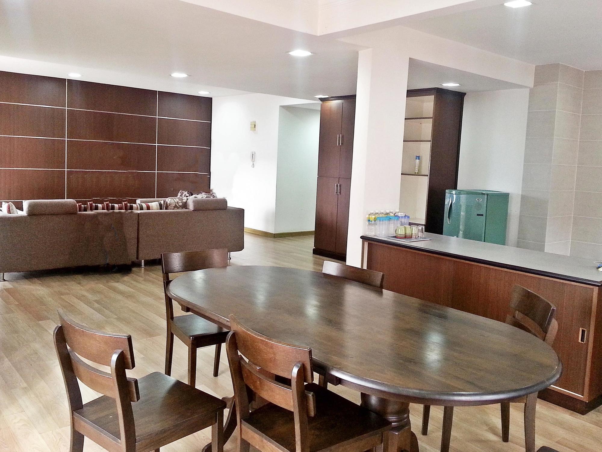 Kk Waterfront Suites At Marina Court โกตาคินาบาลู ภายนอก รูปภาพ